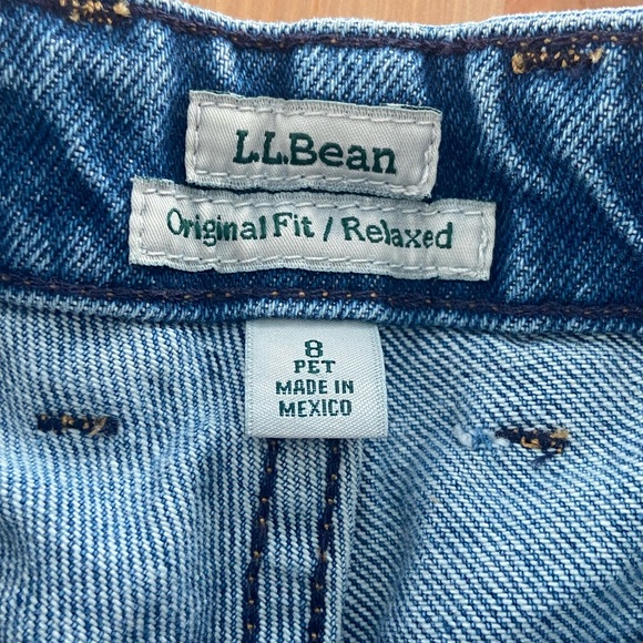 L.L. Bean Comfort Waist Jeans - Picture 4 of 6